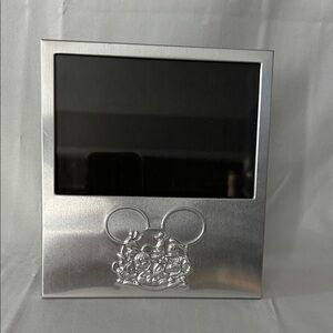 Silver Metal Disney Unlimited Intercraft 6 x 4 frame featuring Mickey & Gang